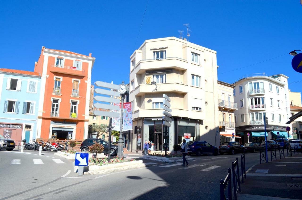 2 Pieces Liberte Plein Centre Apartman Saint-Raphaël Kültér fotó
